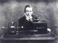 Image de Marconi et sa radio